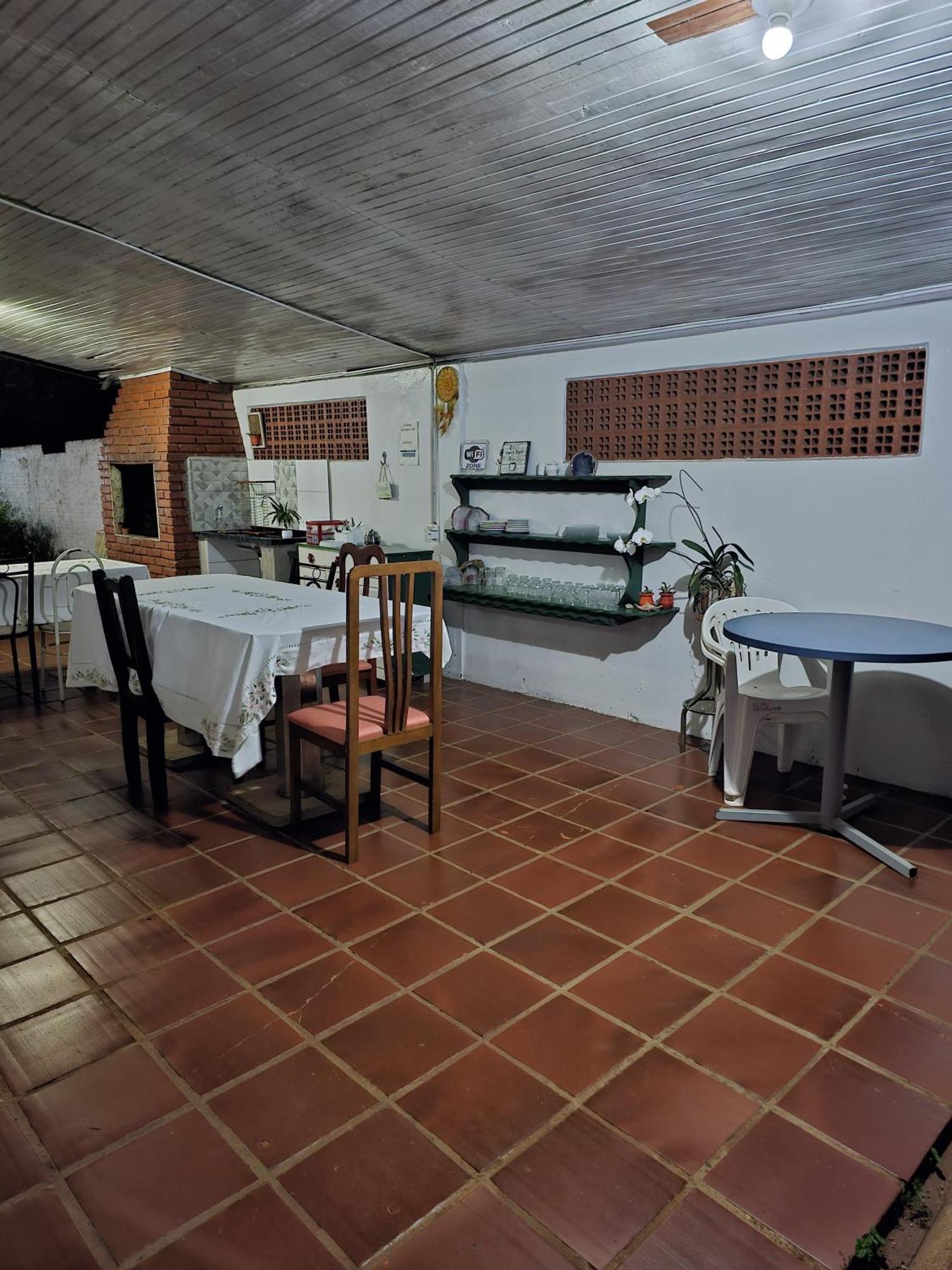 Aconchego Lar Cama E Cafe Bed & Breakfast ฟอสดูอีกวาซู ภายนอก รูปภาพ